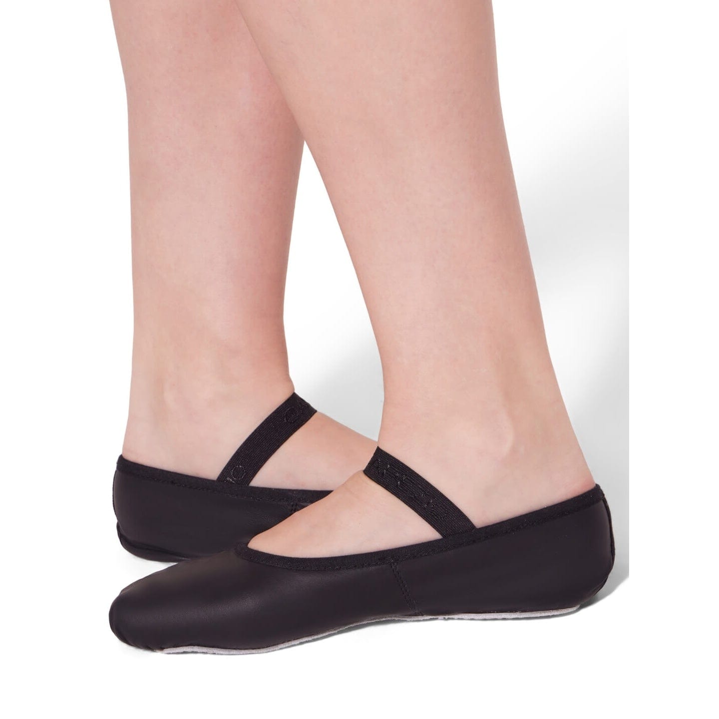 Capezio 205 Daisy Beginner Ballet Slippers in Black - Adult Sizes By Capezio Canada -