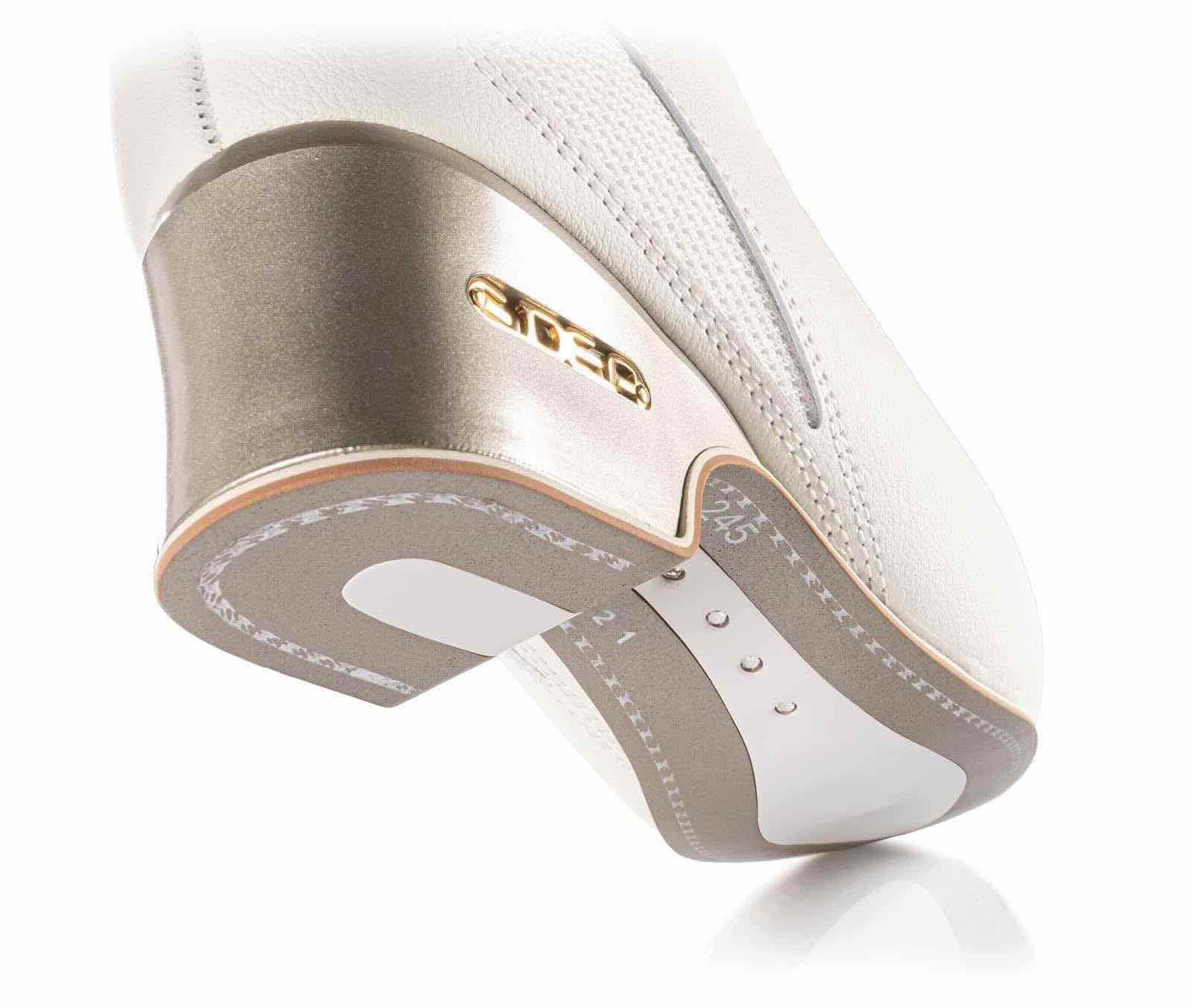 Edea Ice Fly - White Figure Skating Boots (Vegan) By Edea Canada -