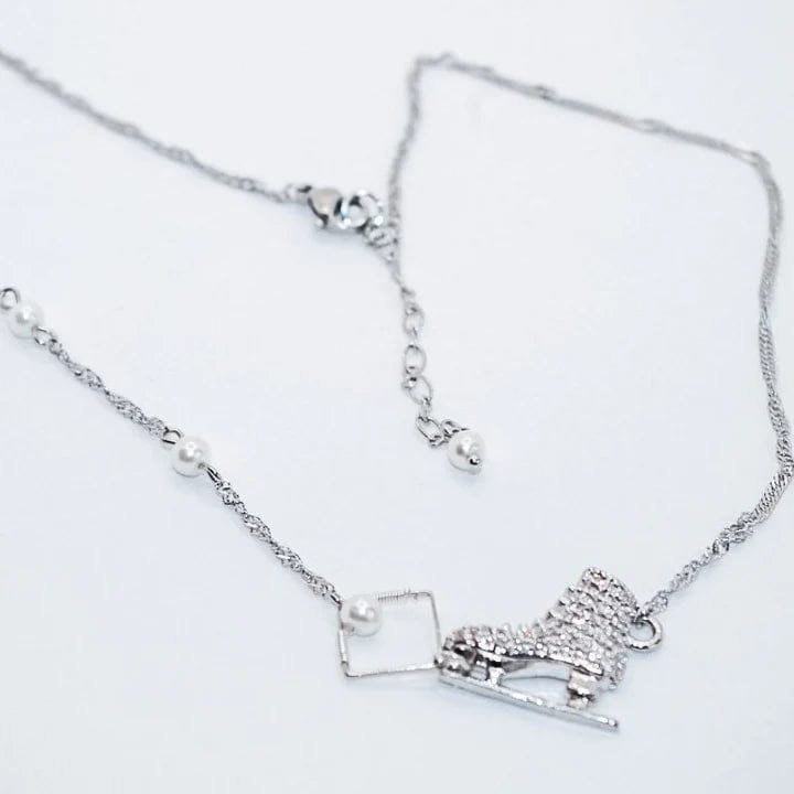 Brilliance & Melrose Square Pearl Skating Necklace By Brilliance & Melrose Canada -