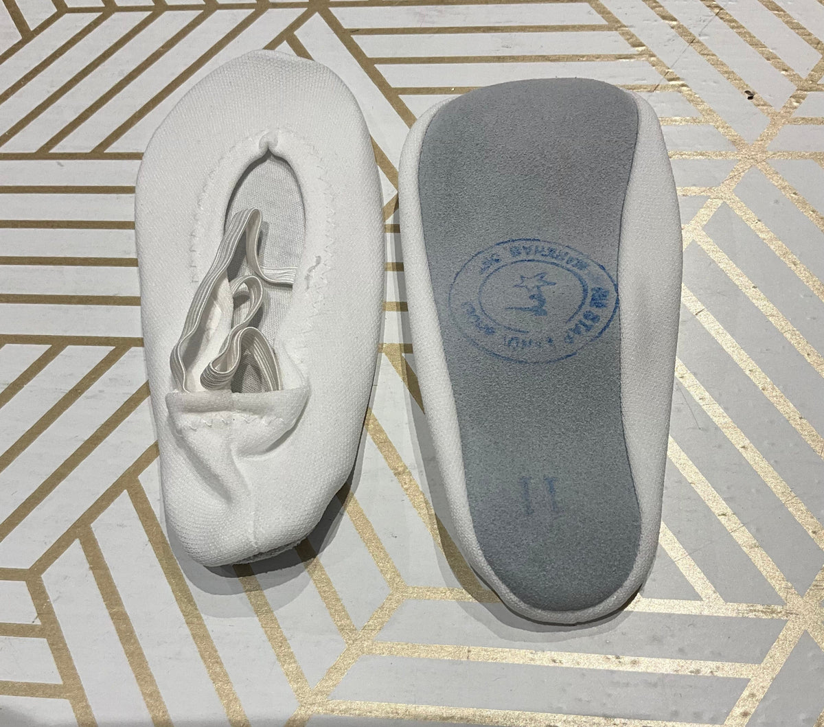 Big Star W6 Exercise Slippers - White - Tots Sizes By Big Star Canada -