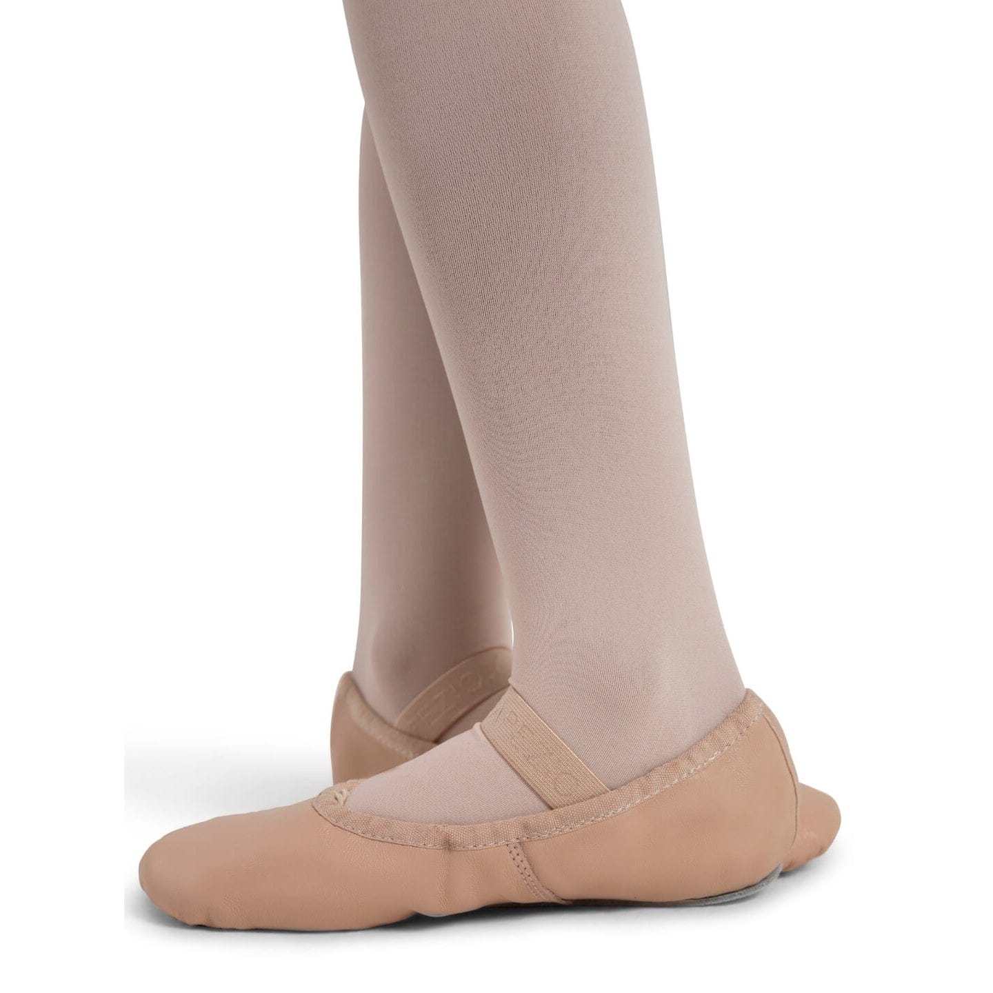 Capezio 205C Daisy Beginner Ballet Slippers in Ballet Pink - Child Sizes By Capezio Canada -