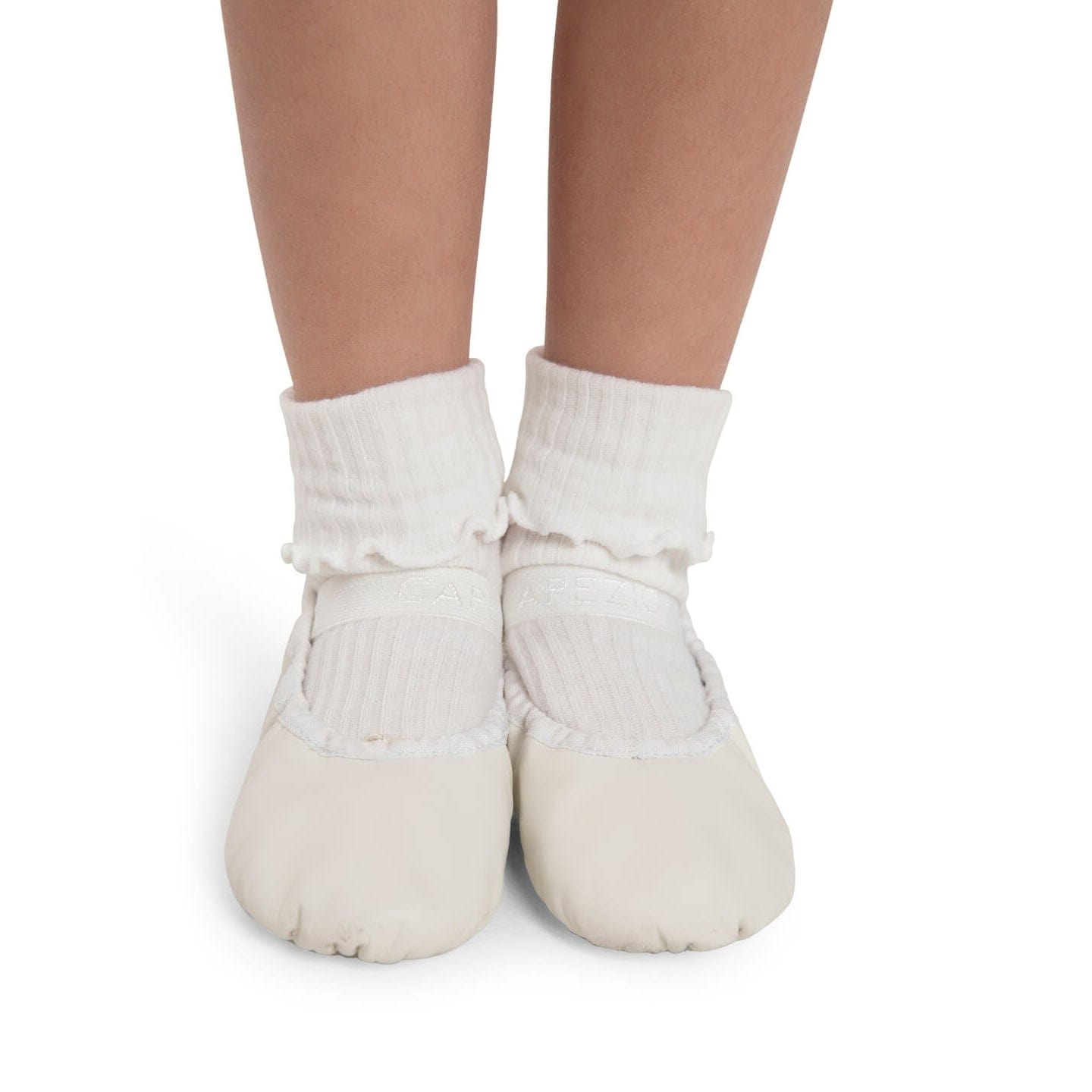 Capezio 205C Daisy Beginner Ballet Slippers in White - Kids Sizes By Capezio Canada -